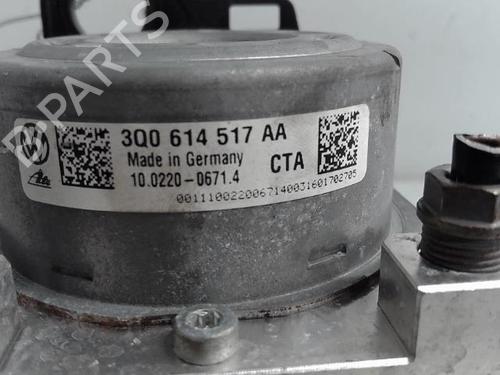 Used ABS pump VW GOLF VII (5G1, BQ1, BE1, BE2) 1.6 TDI (110 hp) 22761061