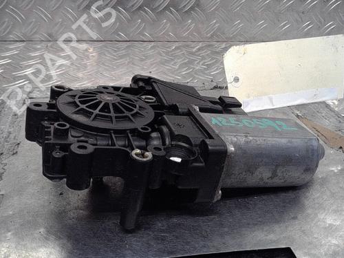 Used Left front window motor AUDI A3 (8L1) 1.9 TDI (110 hp) 25259751