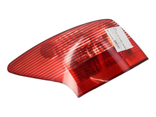 Venstre Baklys PEUGEOT 407 SW (6E_, 6D_) 2.0 HDi 135 | BP29960385C34