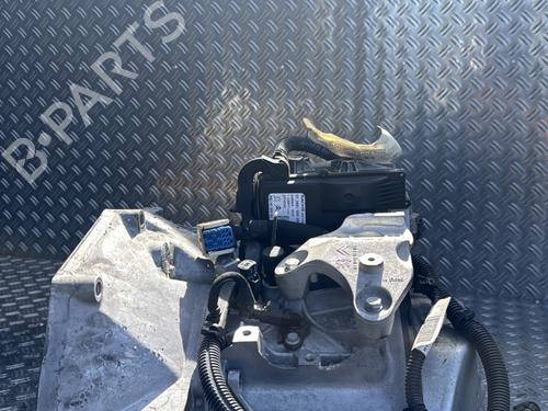 Used Gearbox Gearbox PEUGEOT 208 I (CA_, CC_) 1.2 VTI 82 (82 hp) 21305068 21305068