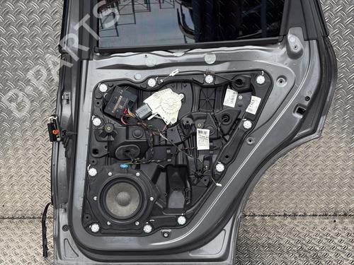 Dør højre bagtil Dør højre bagtil PORSCHE CAYENNE (92A) 3.0 Diesel (239 hp) 32316090 32316090