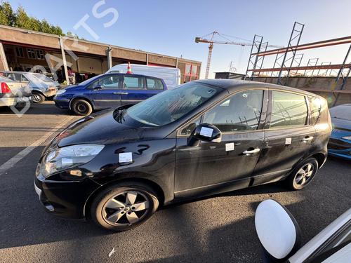 Left tailgate light RENAULT SCÉNIC III (JZ0/1_) 1.5 dCi | BP21309124C79