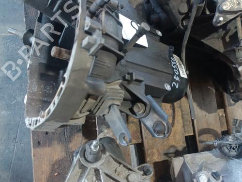 Gearbox RENAULT CLIO II (BB_, CB_) 1.4 16V (B/CB0P, BB13) | BP23330832M3 