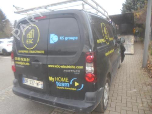 Front left door window PEUGEOT PARTNER Box Body/MPV 1.6 HDi | BP21302267C18 