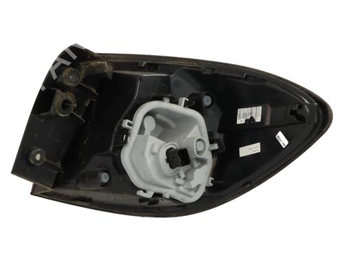 Left taillight RENAULT CAPTUR I (J5_, H5_) 1.5 dCi 90 (J5N4, J5M5, J5MW, J5M6, J5AL, J5AJ) | BP31951639C34 - Image 4