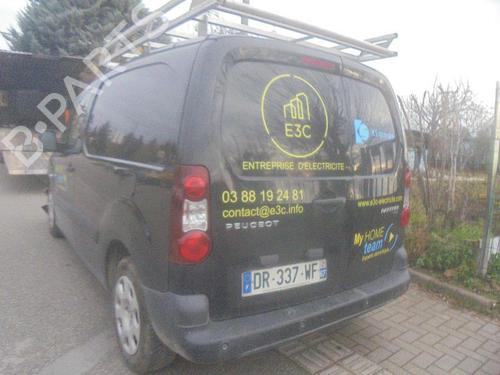 Front left door window PEUGEOT PARTNER Box Body/MPV 1.6 HDi | BP21302267C18 