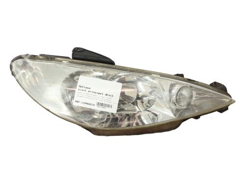 Used Right headlight PEUGEOT 206 Hatchback (2A/C) 1.4 HDi eco 70 (68 hp) 31711867