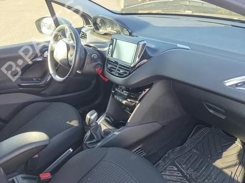 Dashboard PEUGEOT 208 I (CA_, CC_) 1.2 PureTech 82 | BP33796700C46 - Image 21