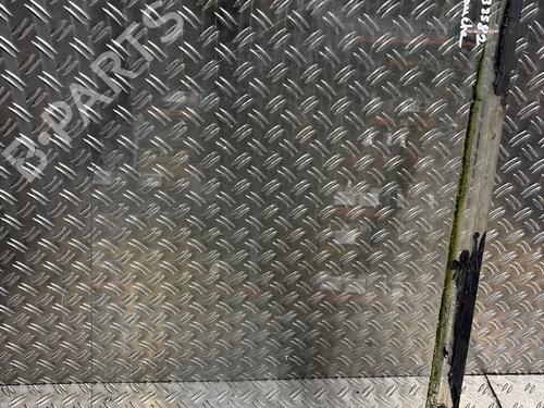 Used Front left door window Front left door window NISSAN TRADE Platform/Chassis 3.0 TDiC (106 hp) 40272381 40272381