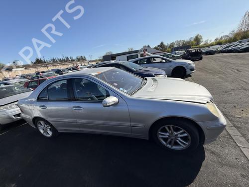 Højre baglygte MERCEDES-BENZ C-CLASS (W203) C 270 CDI (203.016) | BP25021864C35 