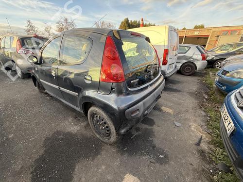 Left taillight PEUGEOT 107 (PM_, PN_) 1.0 | BP22347849C34 