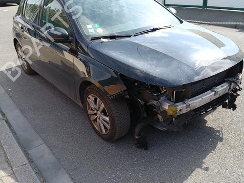 Brugte PEUGEOT 308 II (LB_, LP_, LW_, LH_, L3_) 1.5 BlueHDi 130 (131 hp) 4307067