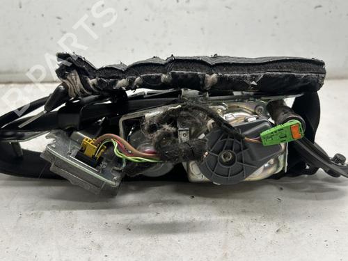 Venstre foran beltestrammer MERCEDES-BENZ C-CLASS (W204) C 250 CDI (204.003) (204 hp) 21304677