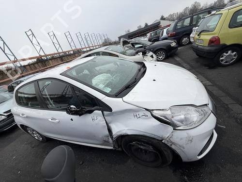 Climate control PEUGEOT 208 I (CA_, CC_) 1.2 VTi 68 / PureTech 68 | BP21682423I5 