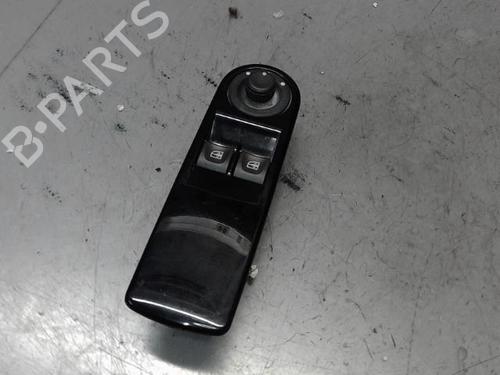 Used Left front window switch RENAULT CLIO IV (BH_) 1.5 dCi 90 (90 hp) 21293125