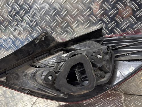 Left taillight OPEL CORSA D (S07) 1.3 CDTI (L08, L68) | BP24643971C34 