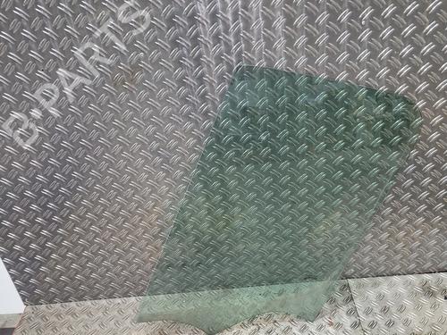 Used Front left door window Front left door window RENAULT MASTER III Van (FV) 2.3 dCi 145 FWD (FV0E, FV0F, FV0H, FV02, FV0M, FV0S,... (146 hp) 35822607 35822607