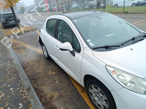 Hattehylle PEUGEOT 207 (WA_, WC_) 1.6 HDi | BP30909545C85