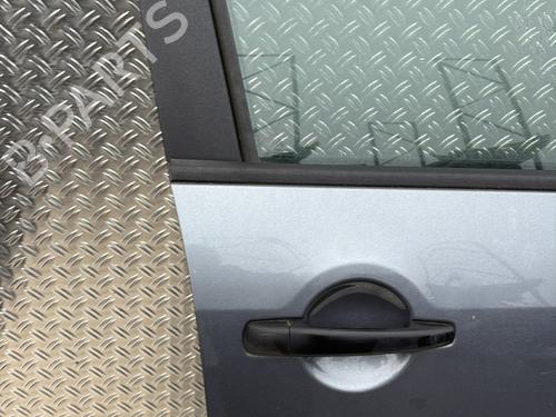 right-front-door-citroen-c3-picasso-sh_-2008-29412774 main image