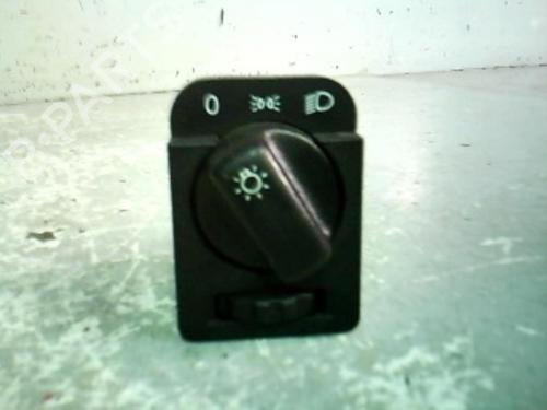 Used Headlight switch OPEL TIGRA (S93) 1.6 16V (F07) (106 hp) 21370364