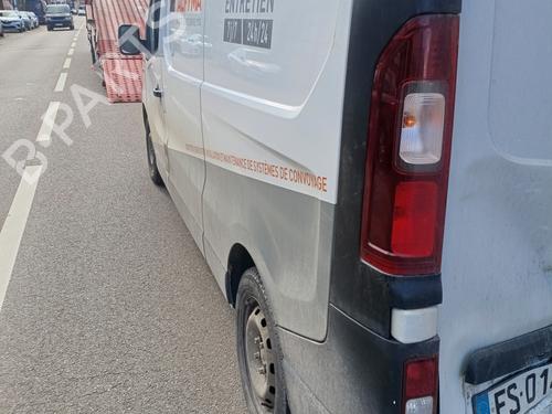 Brugte RENAULT TRAFIC III Van (FG_) 1.6 dCi 125 (FGMH) 4785569