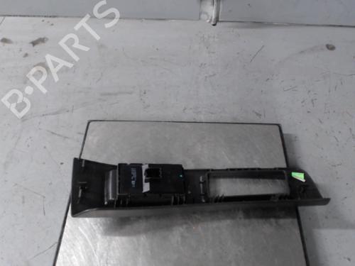 Used Left front window switch Left front window switch OPEL MERIVA B MPV (S10) 1.7 CDTI (75) (110 hp) 21299382 21299382