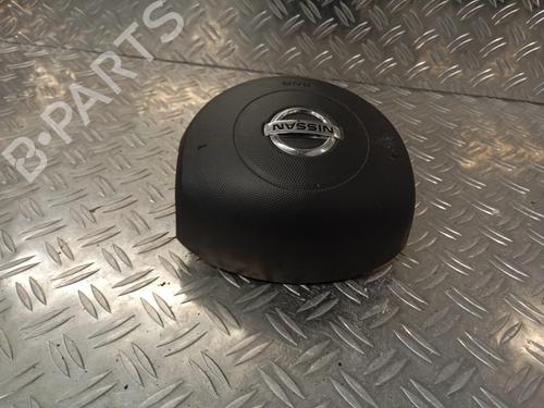 Used Driver airbag NISSAN MICRA III (K12) 1.2 16V (80 hp) 23806044