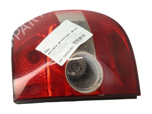right-taillight-vw-fox-hatchback-5z1-5z3-5z4-2003-2004-2005-2006-2007-2008-2009-2010-2011-2012-2013-2014-2015-32031092 main image