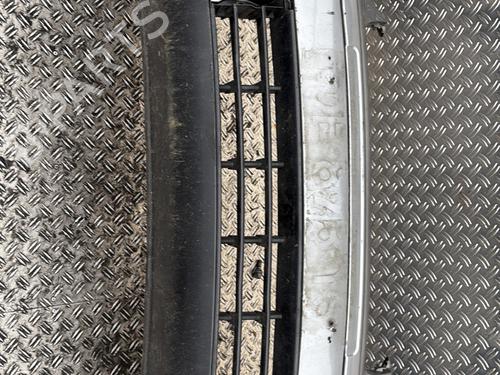 Used Front bumper VW POLO IV (9N_, 9A_) 1.4 TDI (75 hp) 32136074