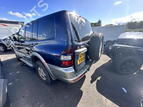 Front wiper motor MITSUBISHI PAJERO III (V7_W, V6_W) 3.2 Di-D (V68W) | BP21316454M29 