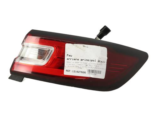 right-taillight-renault-clio-iv-bh_-2012-2013-2014-2015-2016-2017-2018-2019-2020-2021-32268091 main image
