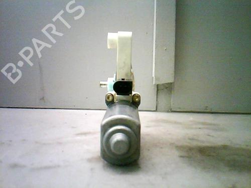 Right front window motor MERCEDES-BENZ A-CLASS (W169) A 200 CDI (169.008, 169.308) | BP21363107E20 