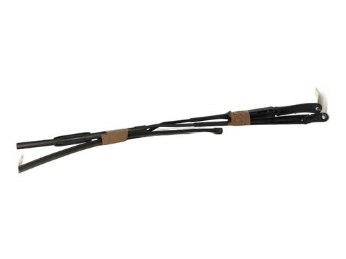 Used Front windshield wiper arm RENAULT CLIO III (BR0/1, CR0/1) 1.2 16V Hi-Flex (BR1U, CR1U) (75 hp) 27467490