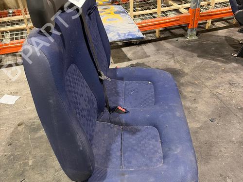Used Right front seat Right front seat 39172685 39172685