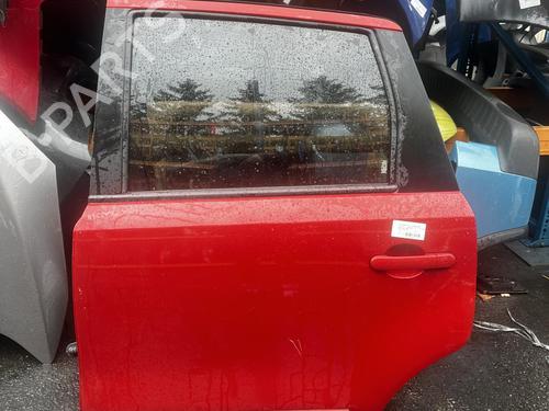 Used Left rear door Left rear door NISSAN NOTE (E11, NE11) 1.6 (110 hp) 21290133 21290133
