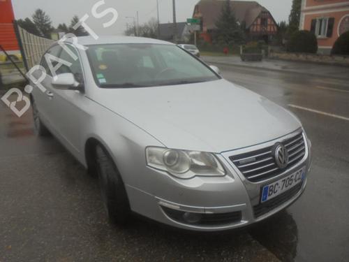 Right tailgate light VW PASSAT B6 (3C2) 1.9 TDI | BP21305914C80 