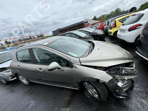 Left mirror PEUGEOT 308 I (4A_, 4C_) 1.6 HDi | BP21304867C26 