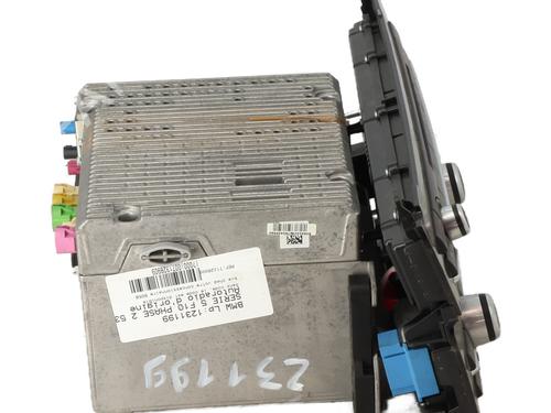 Used Radio Radio BMW 5 (F10) 530 d (258 hp) 21289686 21289686