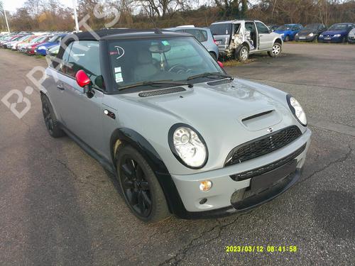 MINI MINI Convertible (R52) 1989315