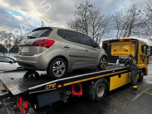Used Parts KIA VENGA (YN) 1.6 CRDi 115 2327605