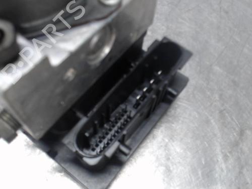 Used ABS pump NISSAN PRIMERA Hatchback (P12) 1.9 dCi (116 hp) 21293973