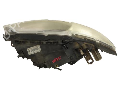right-headlight-bmw-1-e87-2003-2004-2005-2006-2007-2008-2009-2010-2011-2012-2013-38722165 main image
