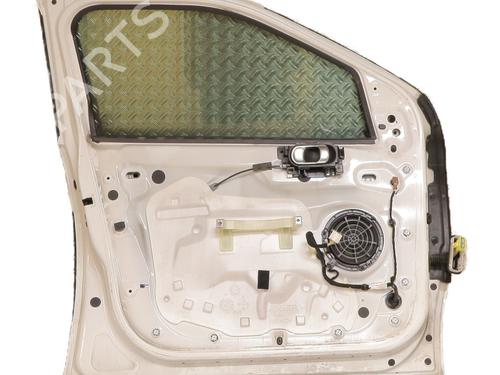 Used Left front door Left front door CITROËN C4 CACTUS 1.2 VTi 82 (82 hp) 34144630 34144630