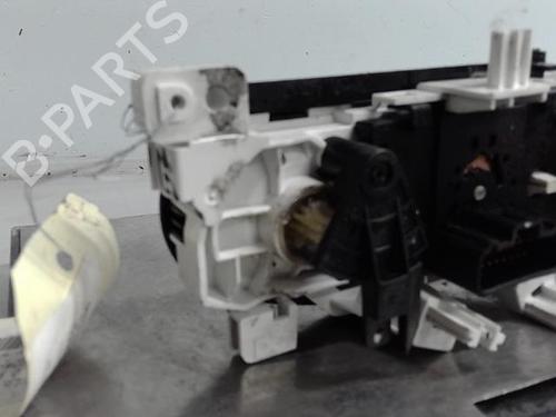 Used Climate control RENAULT TWINGO III (BCM_, BCA_) 0.9 TCe 90 (BCM9, BCM2) (90 hp) 21315271
