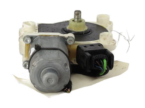 Used Left front window motor MERCEDES-BENZ E-CLASS (W211) E 220 CDI (211.006) (150 hp) 28046871