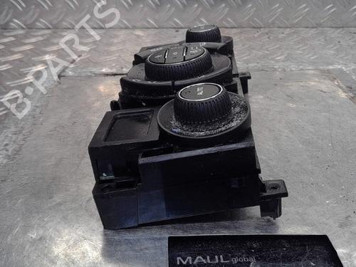 Climate control PEUGEOT 5008 (0U_, 0E_) 1.6 BlueHDi 120 | BP21887318I5 