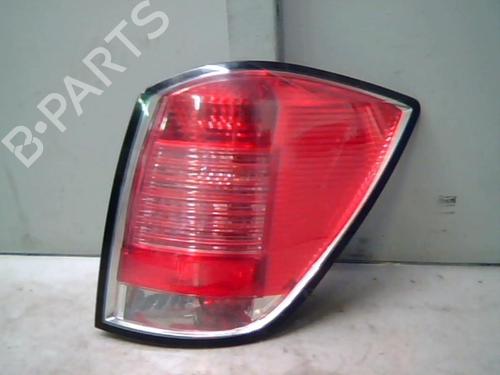 Right taillight OPEL ASTRA H Estate (A04) 1.9 CDTI 16V (L35) | BP21321114C35 