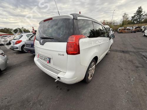 Radio PEUGEOT 5008 (0U_, 0E_) 2.0 HDi 150 / BlueHDi 150 | BP21306618E6 