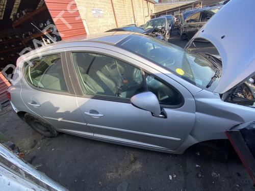 Mass air flow sensor PEUGEOT 207 (WA_, WC_) 1.6 HDi | BP29616701M95