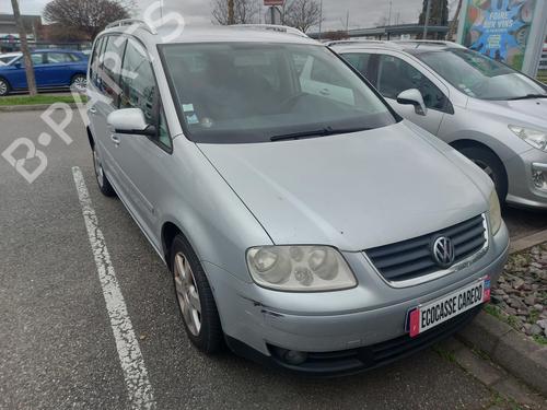Left headlight VW TOURAN (1T1, 1T2) 2.0 TDI | BP21298804C28 